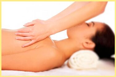 Procedimientos de masaje mamario para aumentarlo. 